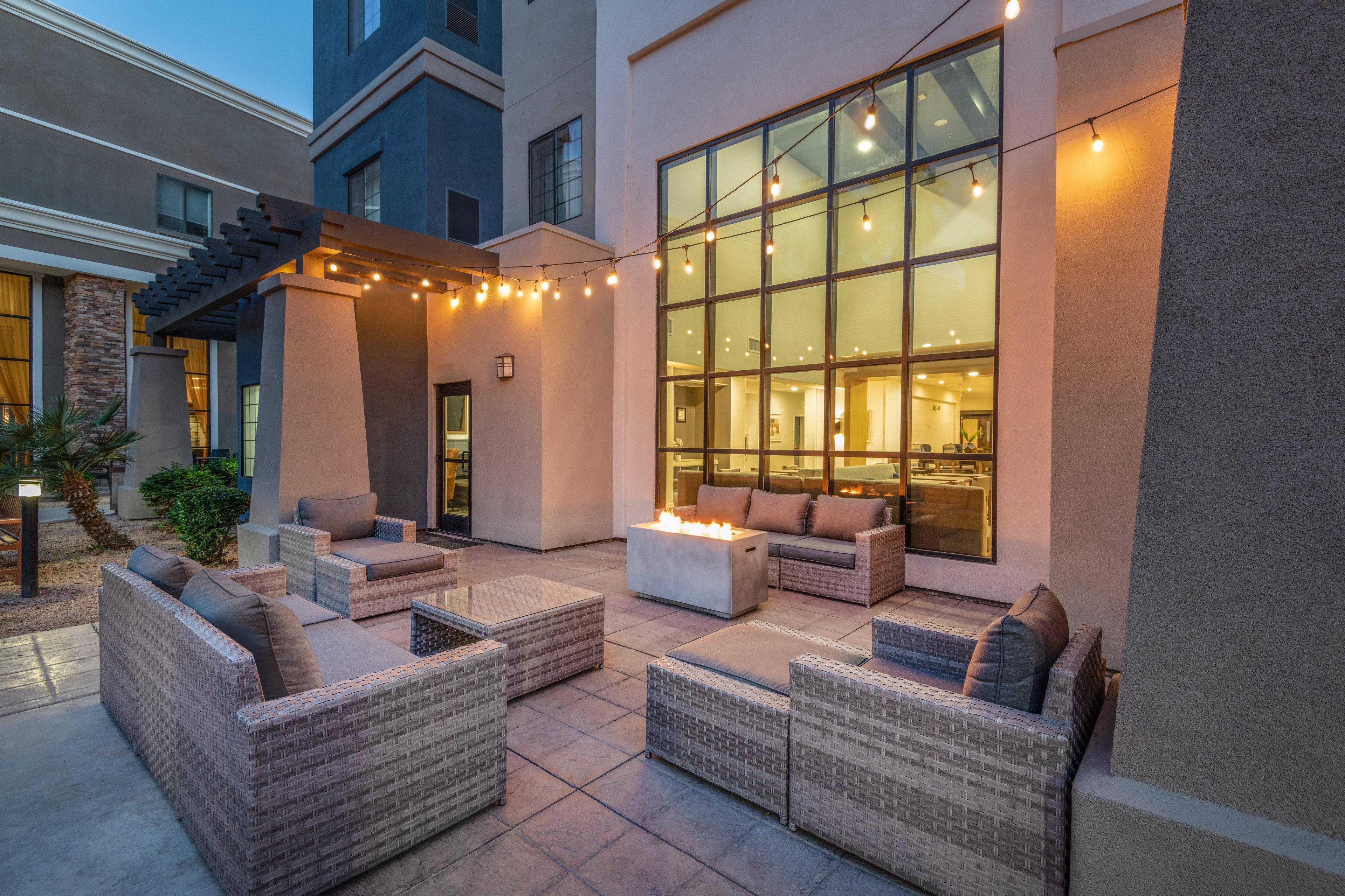 Staybridge Suites Phoenix Glendale Sports Dist By Ihg Exterior foto